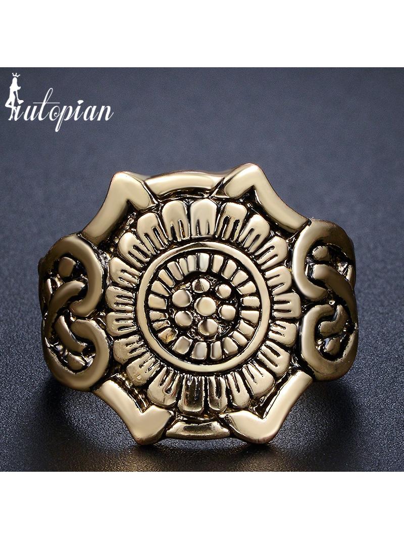 B905 Fashion Brooch