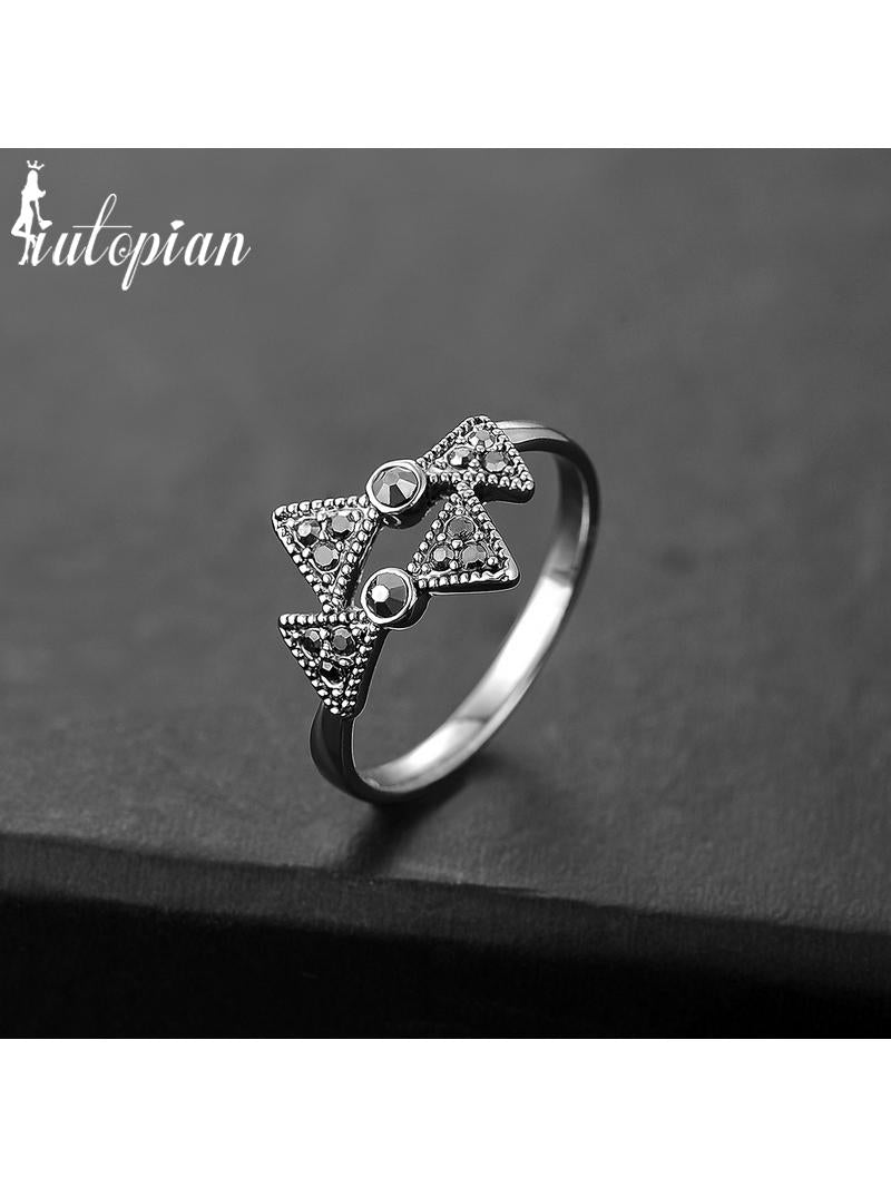 R982   Fashion Rings