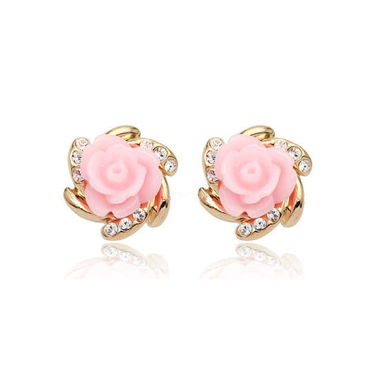 B132   Fashion Brooch