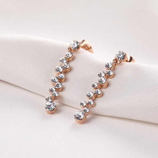 C205   Fashion Earrings