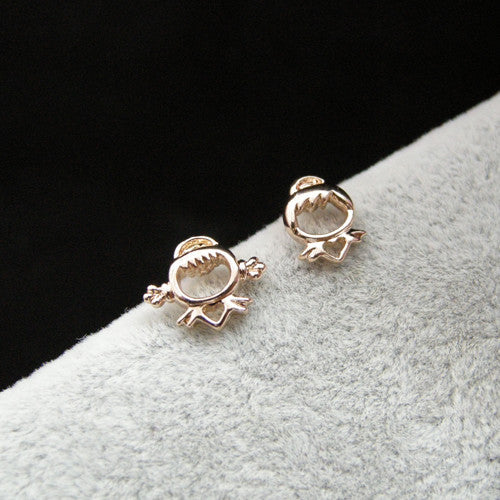 B836   Fashion Brooch