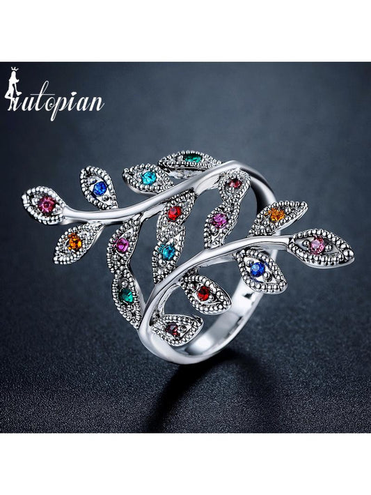 B889   Fashion Brooch
