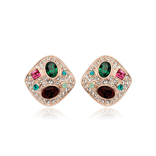 C942   Fashion Earrings