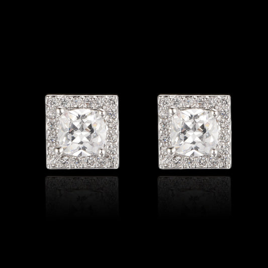 B633   Fashion Brooch
