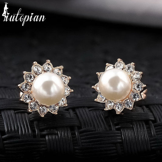 C652   Fashion Earrings
