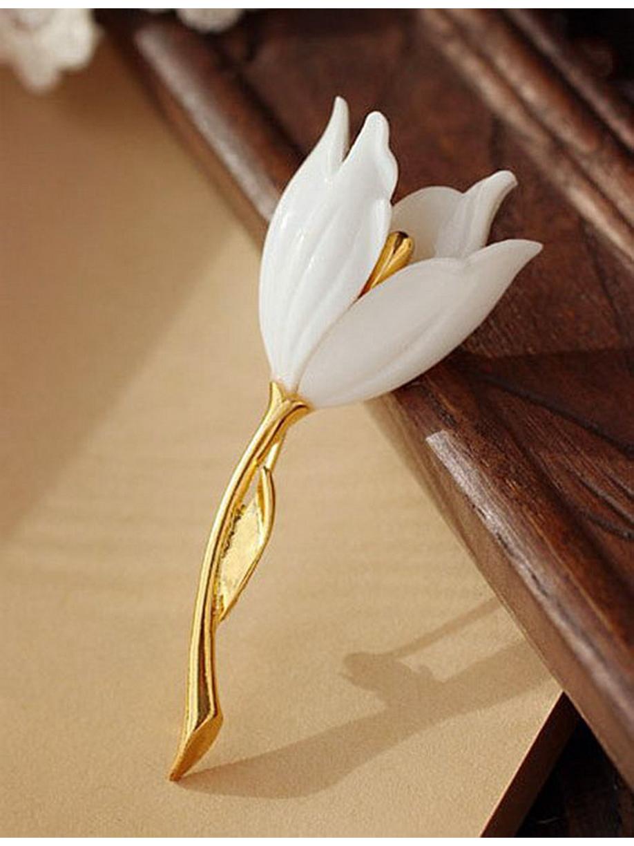 B984   Fashion Brooch