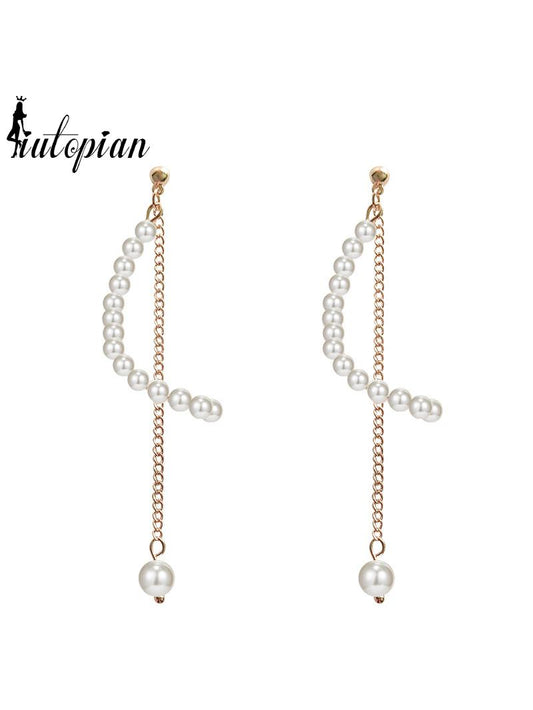 B957   Fashion Brooch