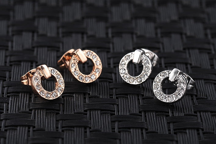 C4025   Fashion Earrings