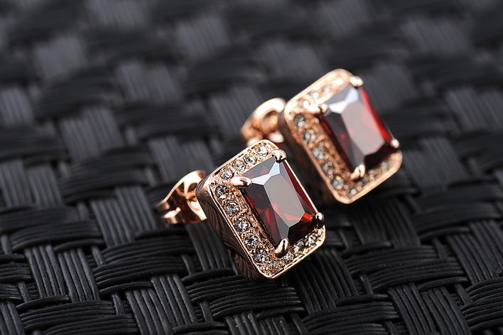 C87   Fashion Earrings